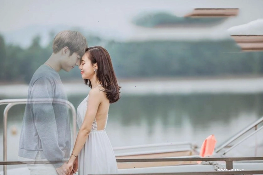 Cặp đôi anime khóc trong ngày chia tay