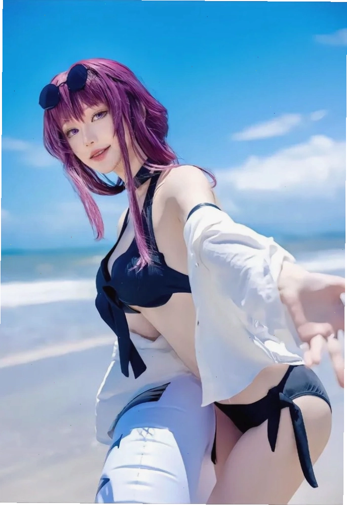 Cosplay anime bikini với tone màu hồng pastel và chi tiết nơ xinh xắn