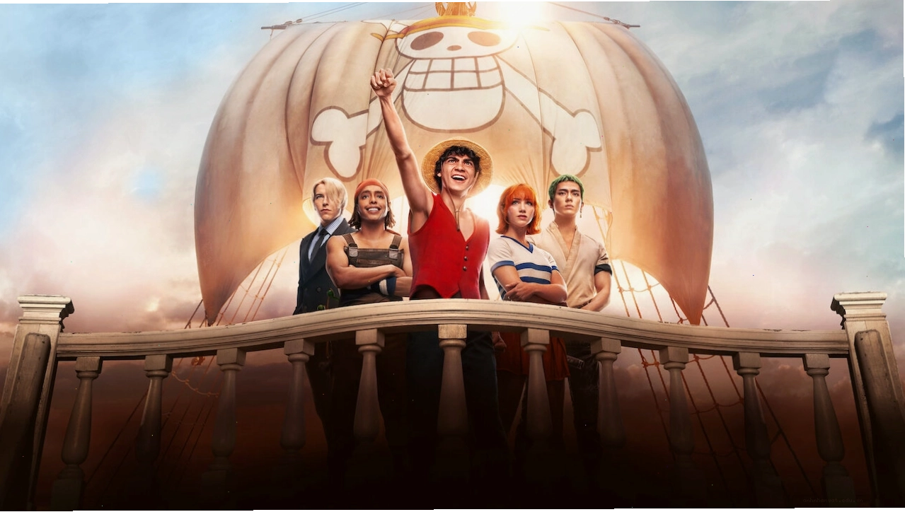 Logo One Piece trên nền biển xanh