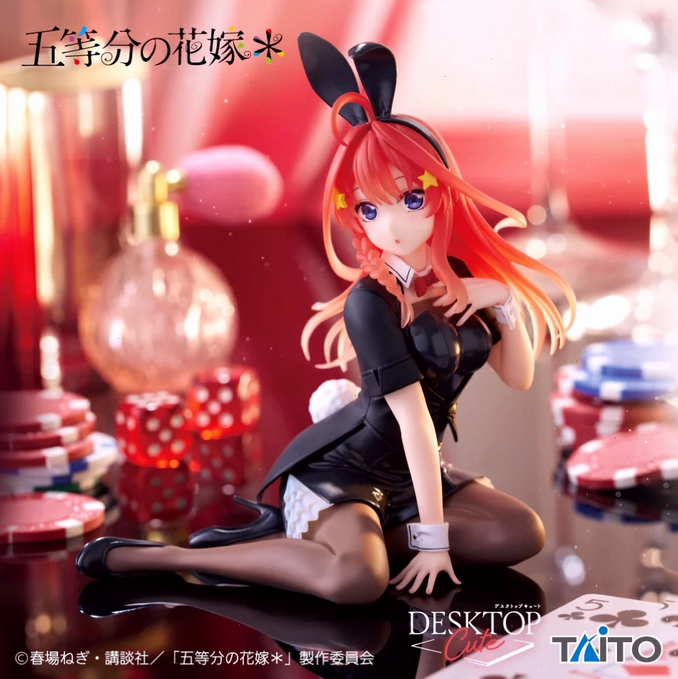 Toàn cảnh bộ figure Itsuki Nakano phiên bản thỏ